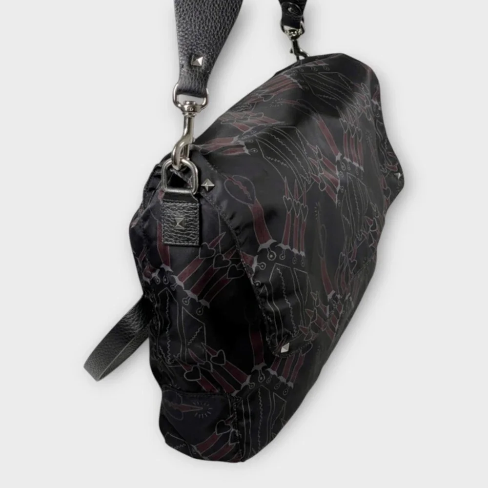 Valentino Garavani Love Blade Messenger Bag (SPG051431)